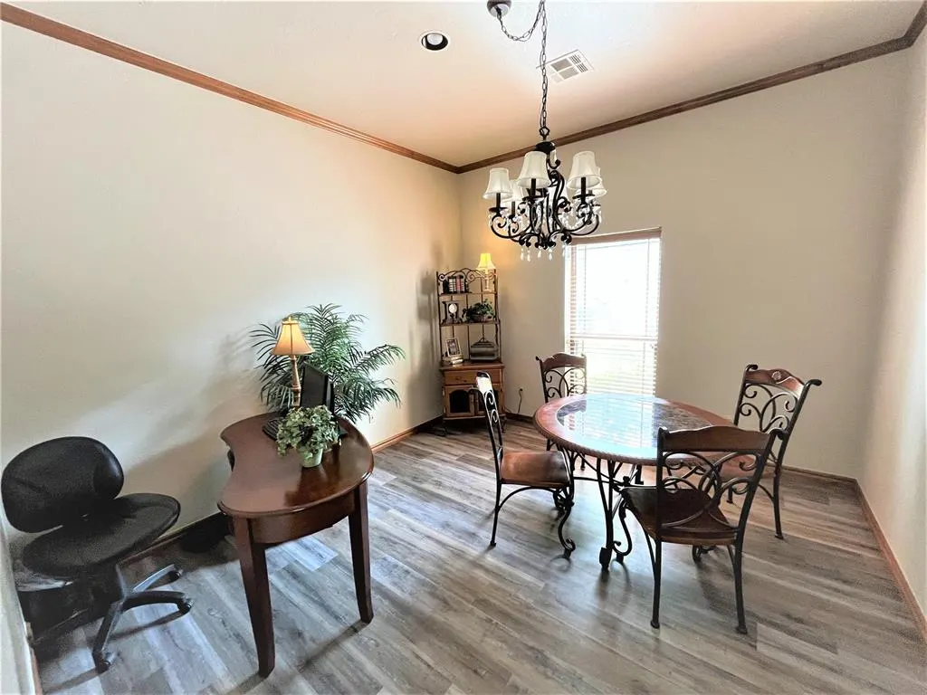 Photo 3 — 1624 SW 122nd Street, Oklahoma City, OK 73170