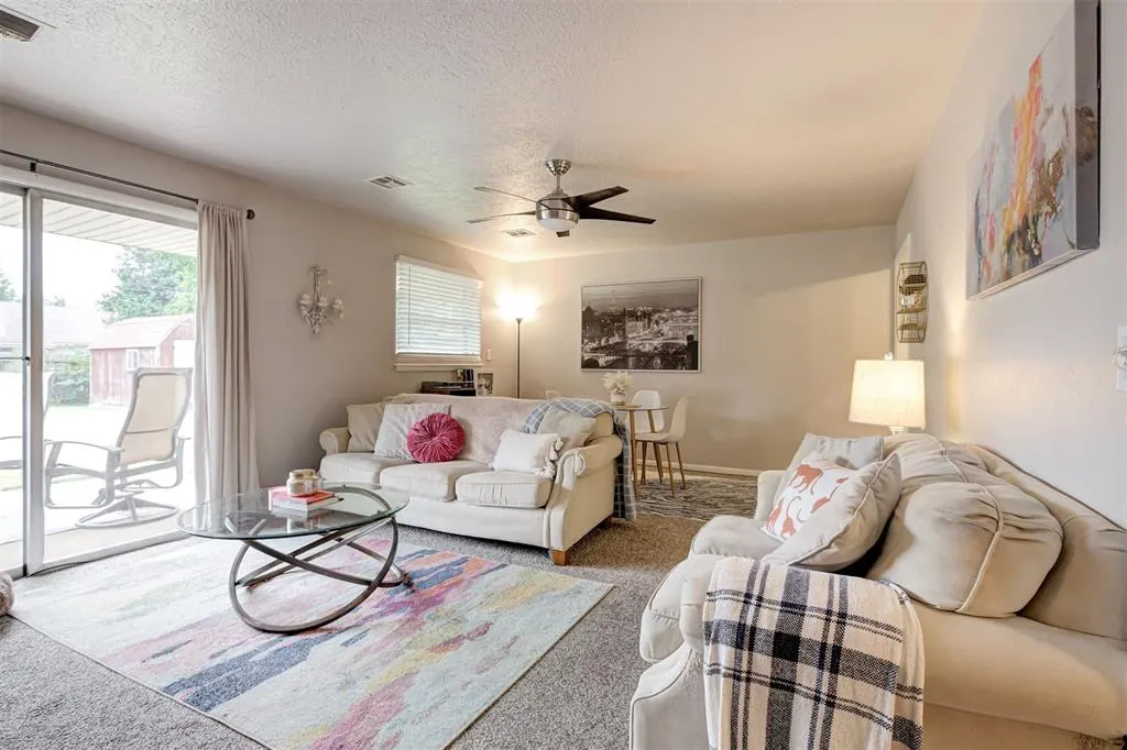 Photo 11 — 4212 NW 45th Street, Oklahoma City, OK 73112