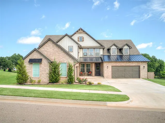 Front exterior — 8901 Cherry Blossom Road, Arcadia, OK 73007
