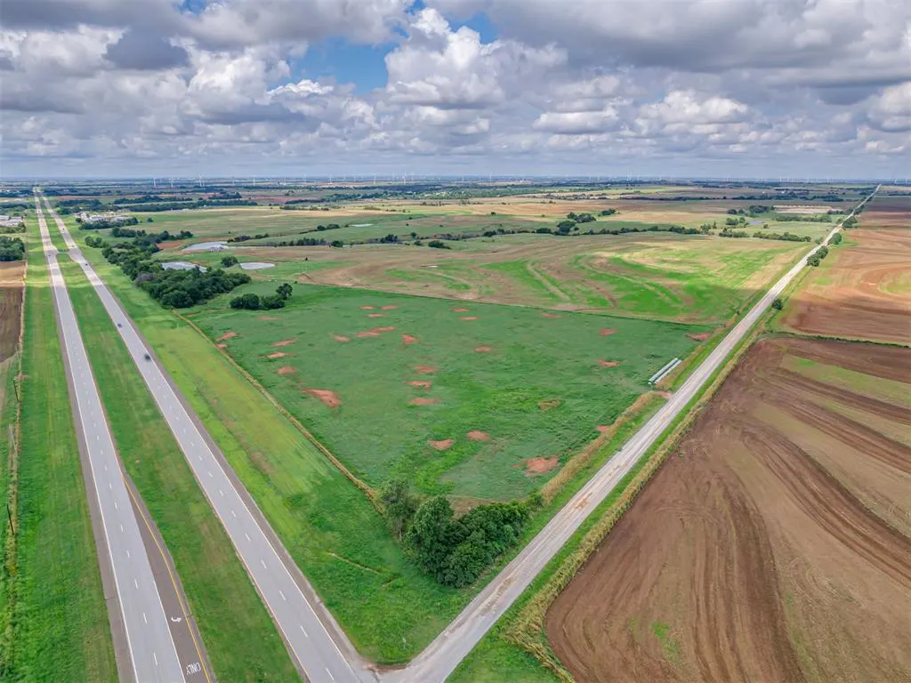 Photo 13 — 0001 NW Expressway, Piedmont, OK 73078