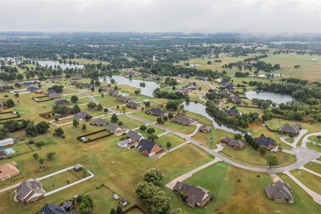 Photo 45 — 121 Lake Shore Drive, Shawnee, OK 74804