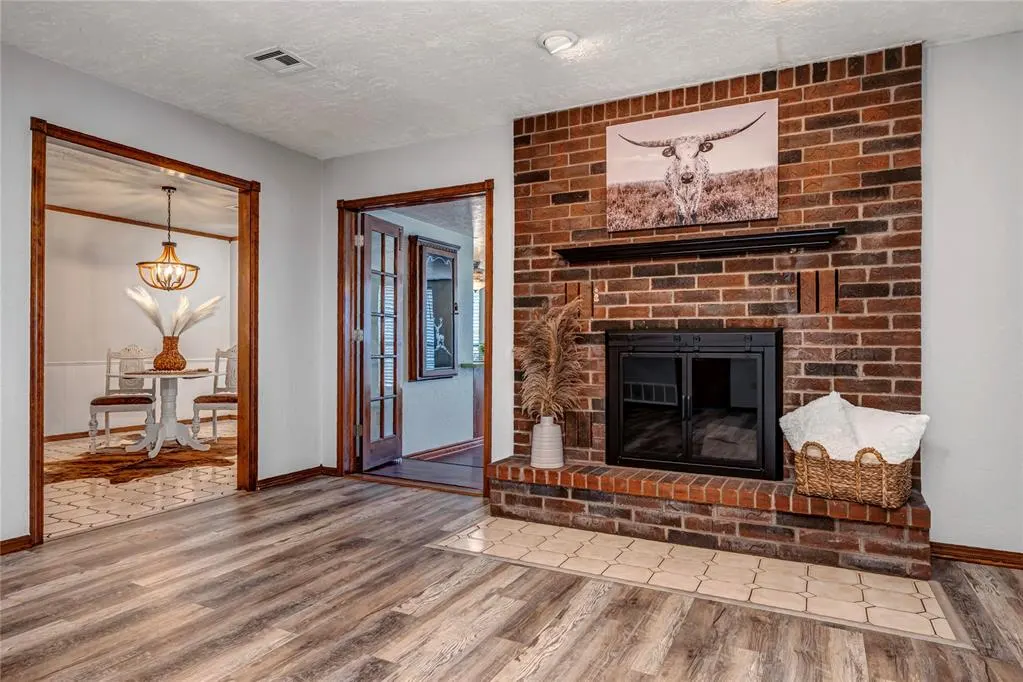 Photo 3 — 3208 California Avenue, Chickasha, OK 73018
