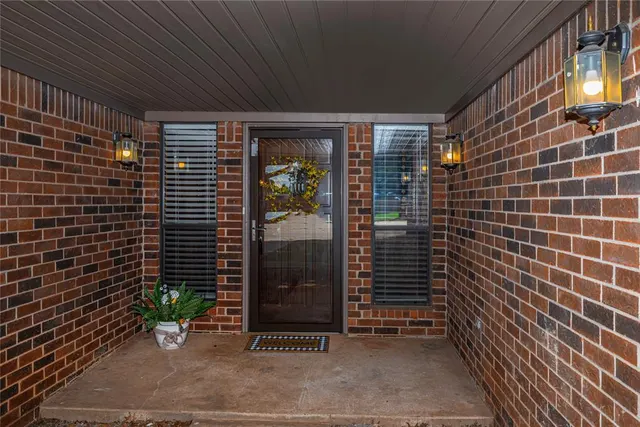 Photo 4 — 3208 California Avenue, Chickasha, OK 73018