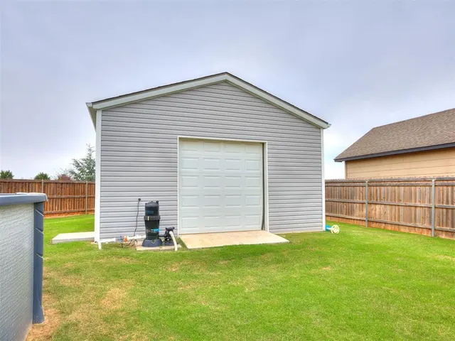 Photo 8 — 447 NE Auburn Lane, Piedmont, OK 73078