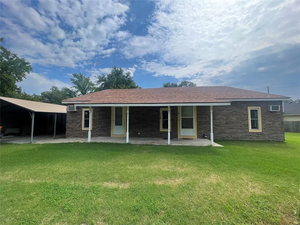 Front exterior — 718 N G Street, Eufaula, OK 74432