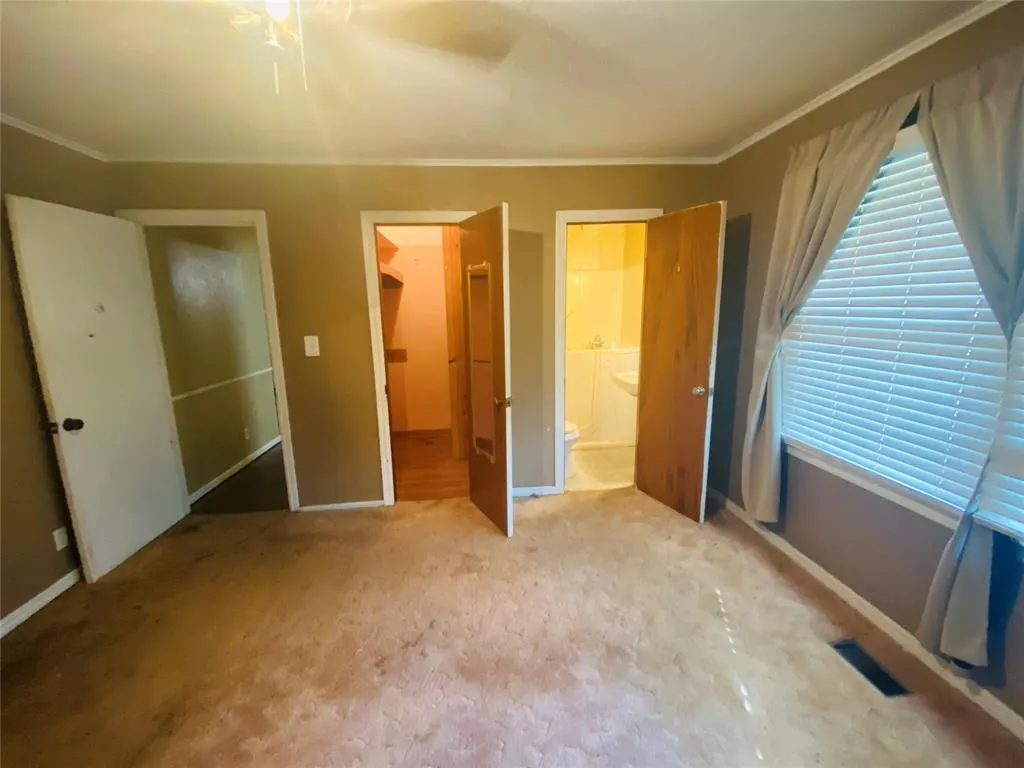 Photo 8 — 1204 W C Avenue, Elk City, OK 73644