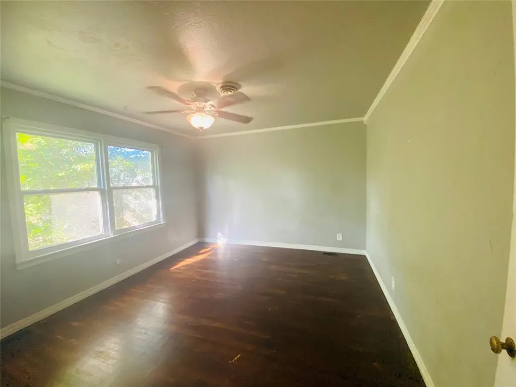 Photo 15 — 1204 W C Avenue, Elk City, OK 73644
