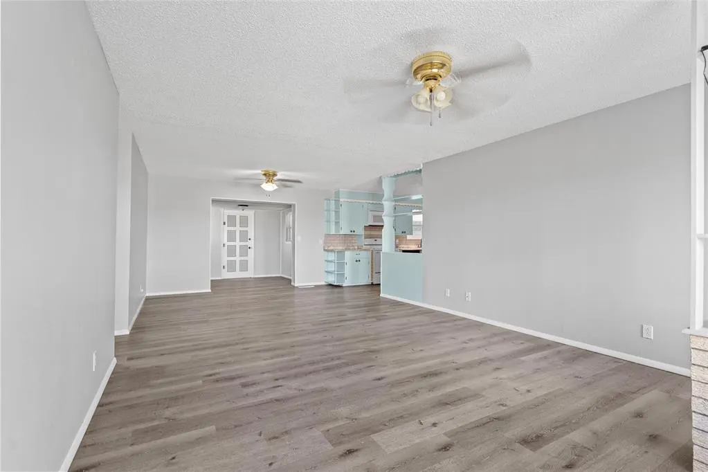Photo 5 — 24964 N 100th Street, Maysville, OK 73057