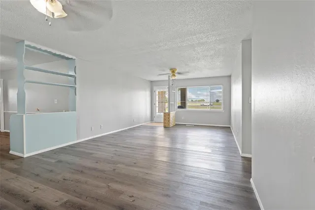 Photo 7 — 24964 N 100th Street, Maysville, OK 73057