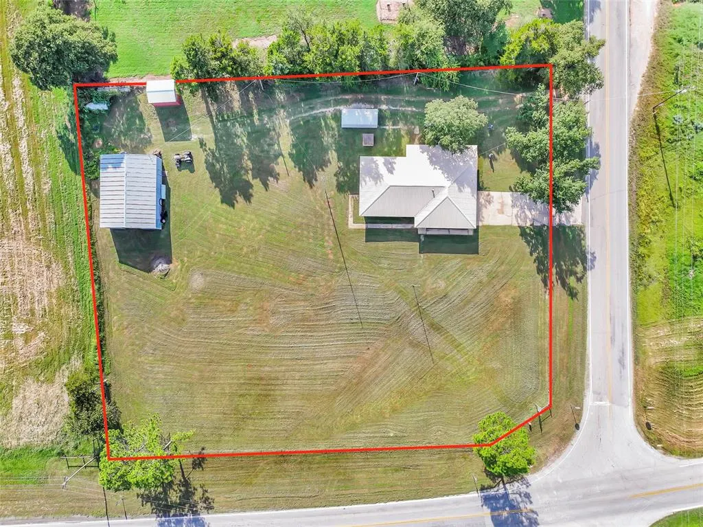 Photo 38 — 24964 N 100th Street, Maysville, OK 73057