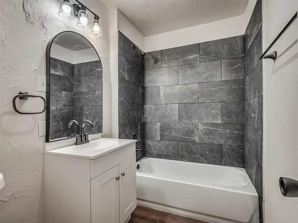 Photo 8 — 516 Clear Creek Drive, Newalla, OK 74857