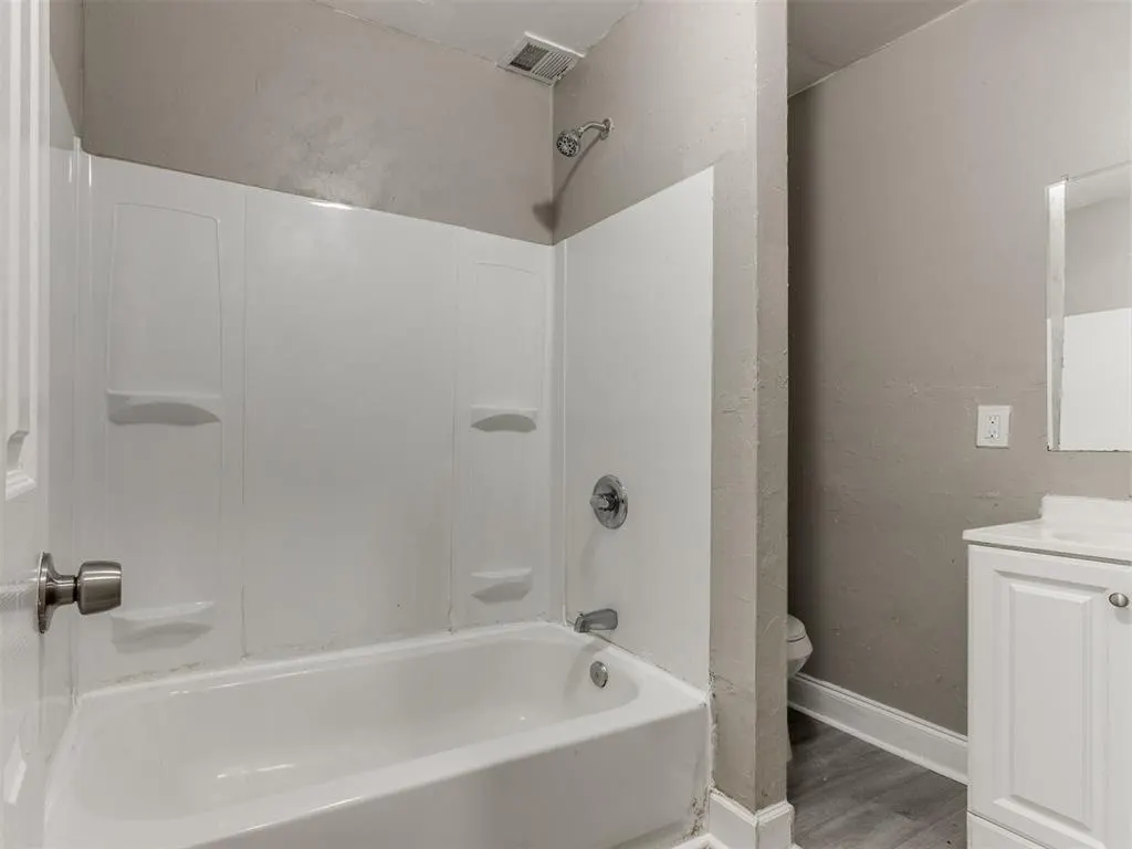 Photo 10 — 4218 SW 31st Street, Oklahoma City, OK 73119