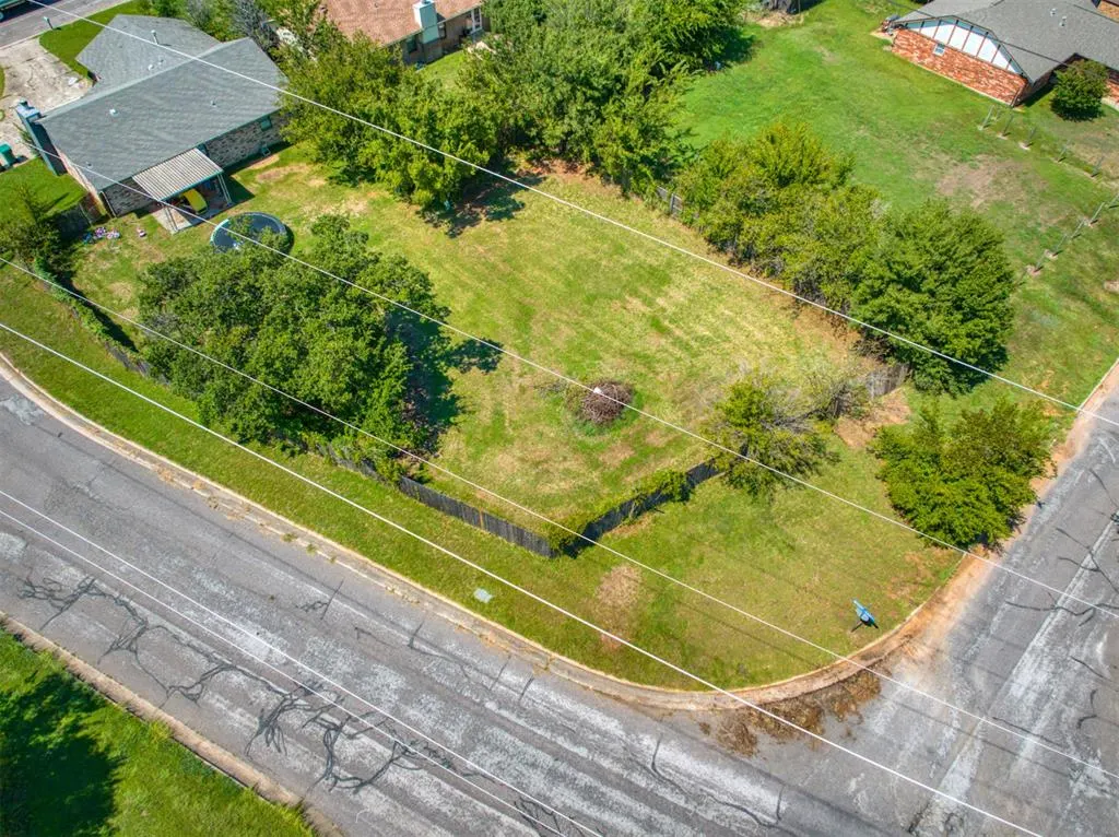 Photo 2 — 2905 Amy Way, Spencer, OK 73084