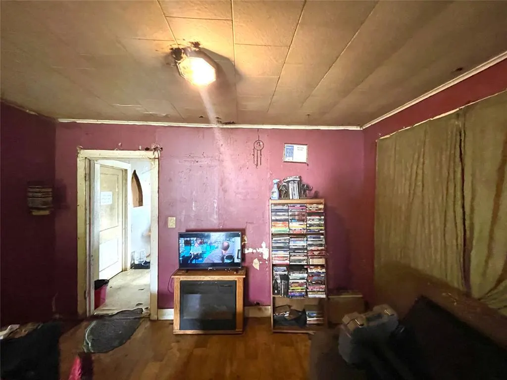 Photo 8 — 1349 Roosevelt Street, Seminole, OK 74868