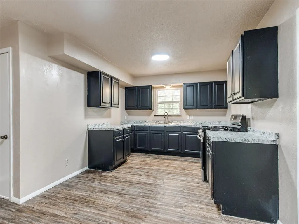 Photo 5 — 803 N Sharon Street, Tecumseh, OK 74873
