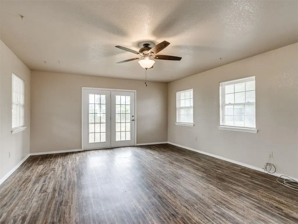 Photo 13 — 803 N Sharon Street, Tecumseh, OK 74873