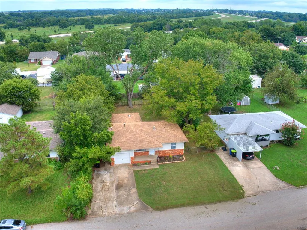 Photo 40 — 803 N Sharon Street, Tecumseh, OK 74873