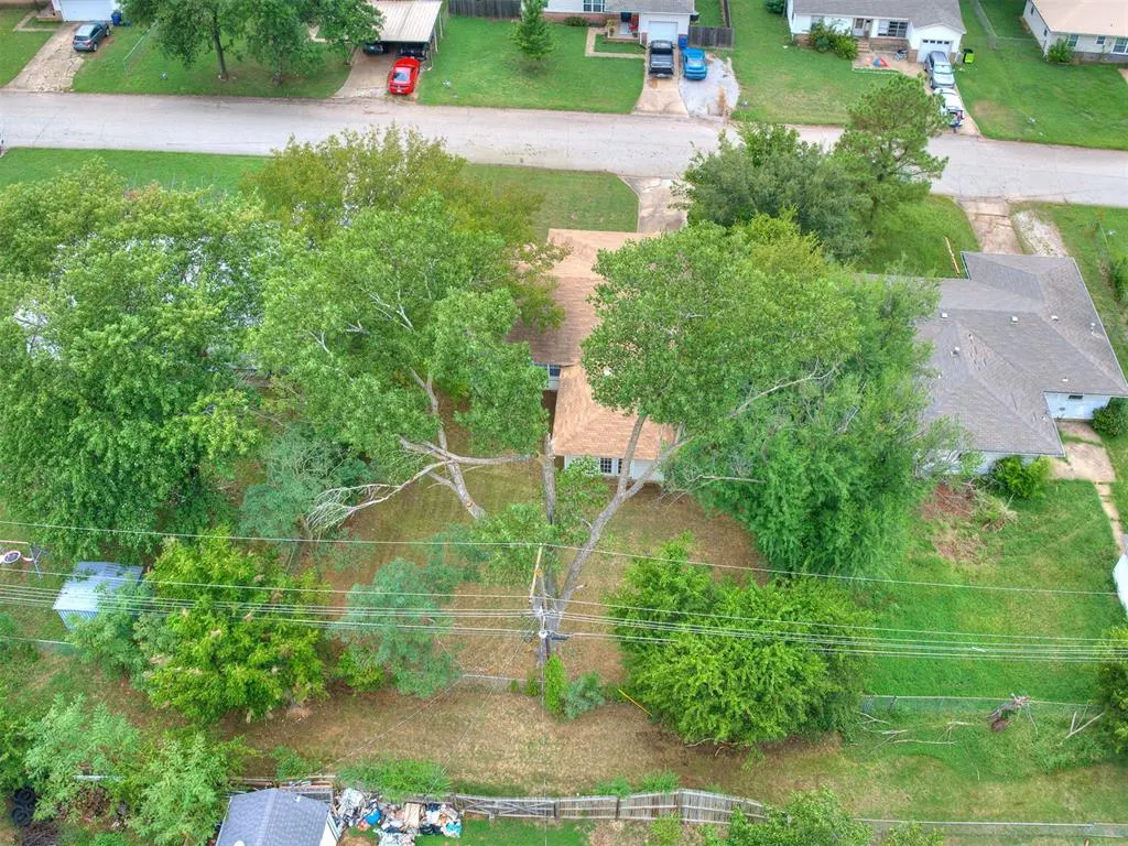 Photo 43 — 803 N Sharon Street, Tecumseh, OK 74873