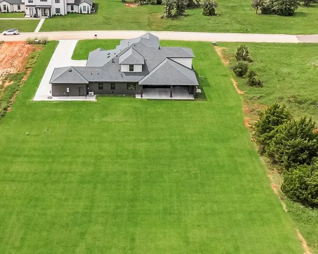 Photo 8 — 3320 Somerset Farms Road, Newalla, OK 74857