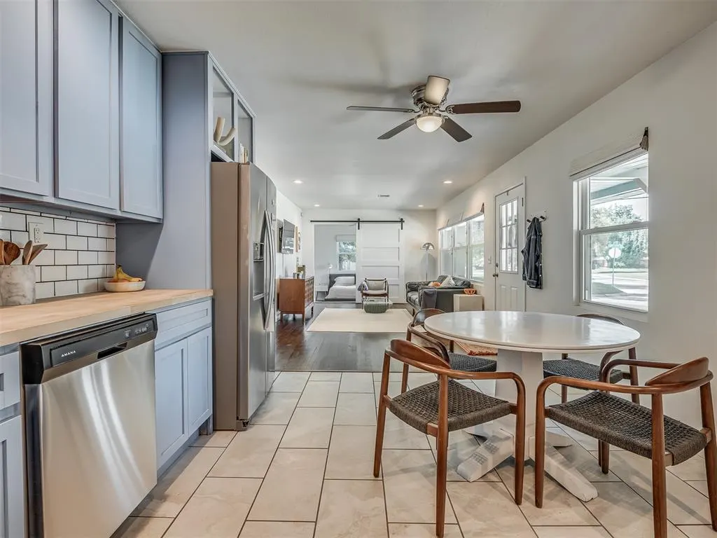 Photo 16 — 3032 Somerset Place, Oklahoma City, OK 73116