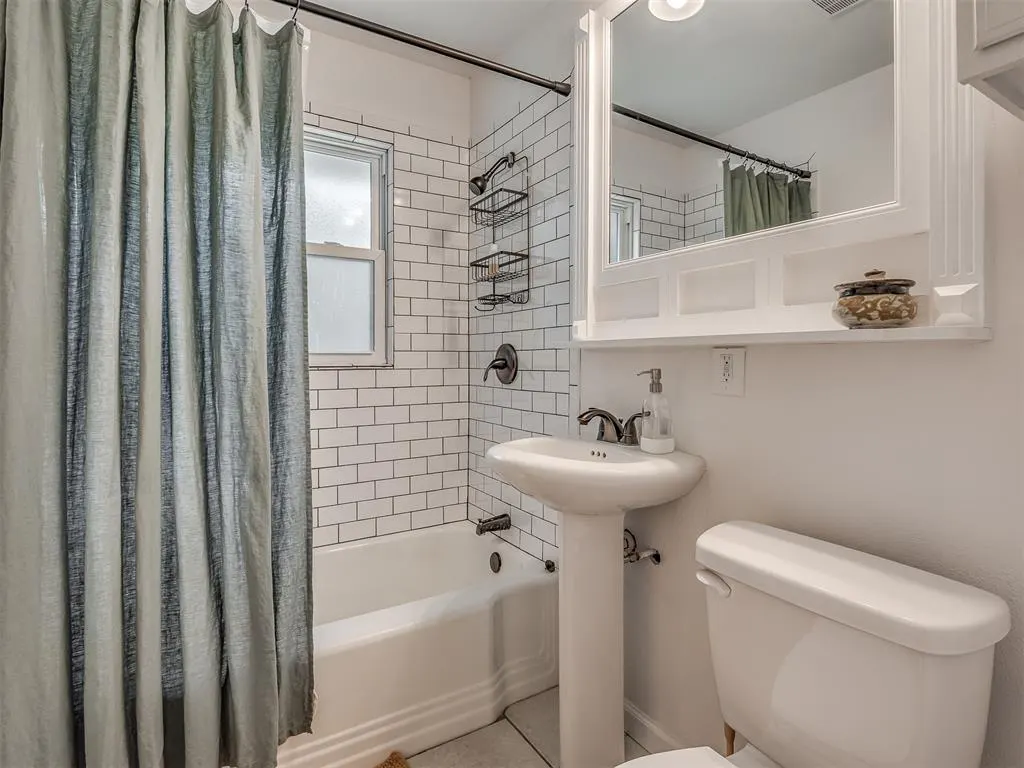 Photo 34 — 3032 Somerset Place, Oklahoma City, OK 73116