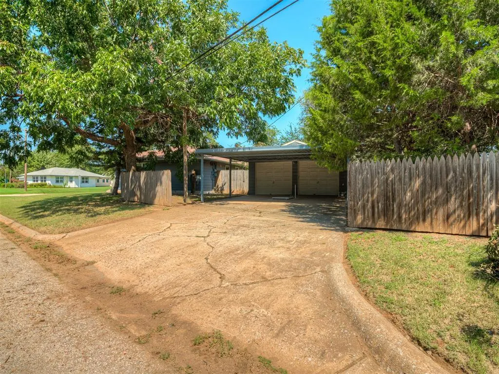 Photo 43 — 3032 Somerset Place, Oklahoma City, OK 73116