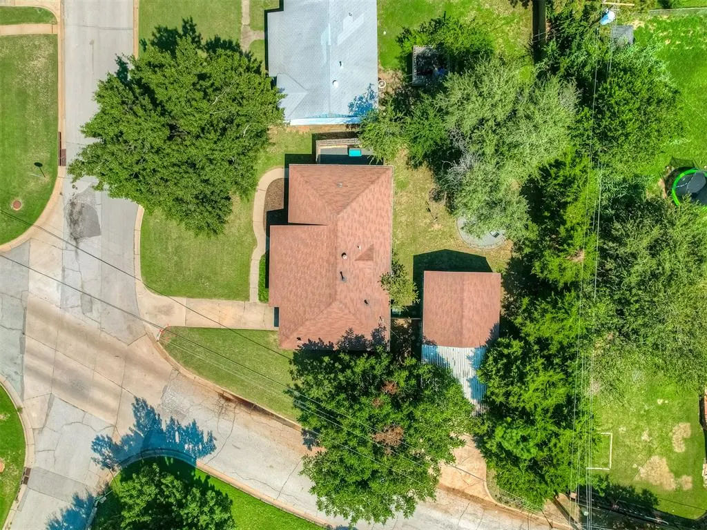 Photo 44 — 3032 Somerset Place, Oklahoma City, OK 73116
