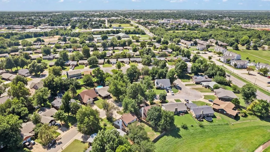 Photo 40 — 745 Red Oak Terrace, Edmond, OK 73003