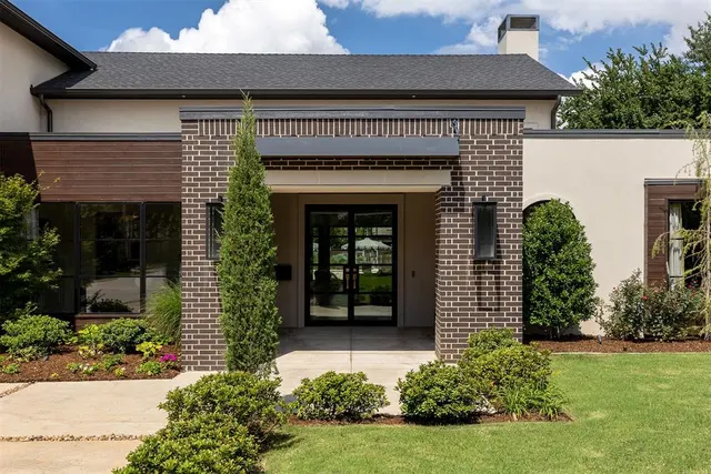 Photo 3 — 2541 W Wilshire Boulevard, Oklahoma City, OK 73116