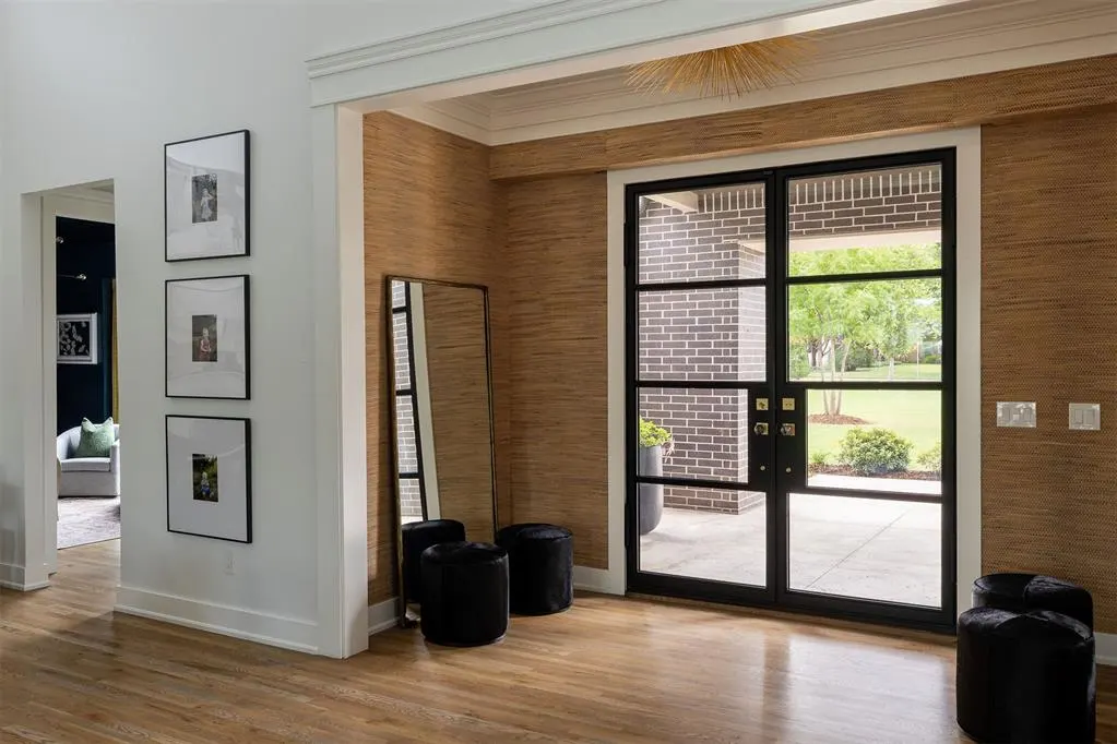 Photo 4 — 2541 W Wilshire Boulevard, Oklahoma City, OK 73116
