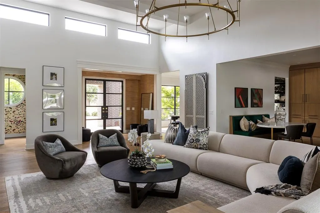 Photo 6 — 2541 W Wilshire Boulevard, Oklahoma City, OK 73116