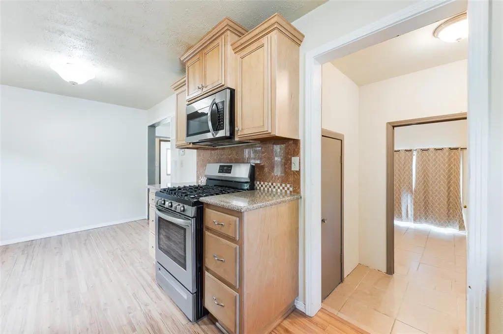 Photo 18 — 6621 NW 25 Street, Bethany, OK 73008