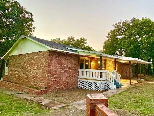 Photo 2 — 10403 208th Street, Blanchard, OK 73010