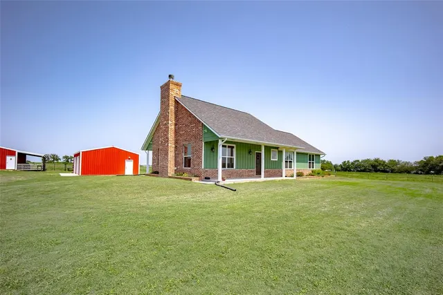 Photo 2 — 25751 E County Road 1690, Elmore City, OK 73433