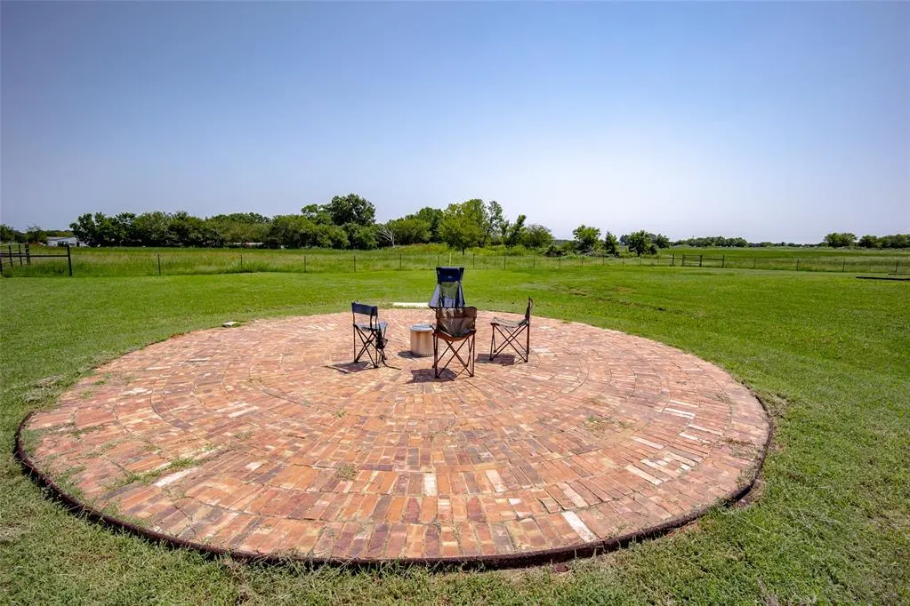 Photo 22 — 25751 E County Road 1690, Elmore City, OK 73433