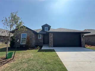 Sold home at 8600 NW 75th Street