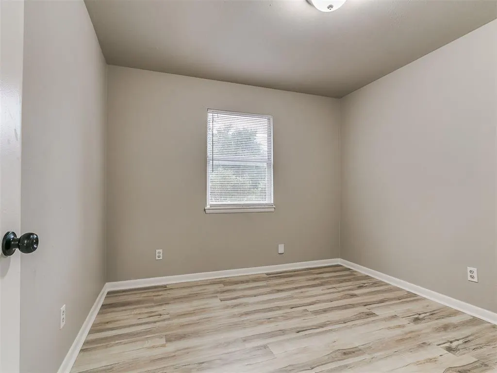 Photo 11 — 7313 Sears Terrace, Oklahoma City, OK 73149