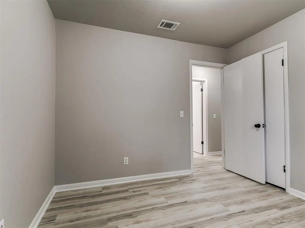 Photo 13 — 7313 Sears Terrace, Oklahoma City, OK 73149