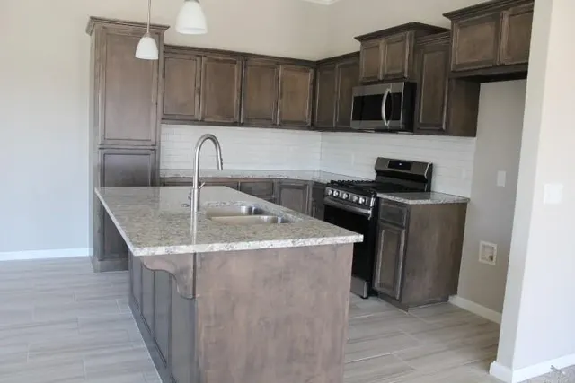 Photo 5 — 4209 NW 152nd Street, Edmond, OK 73013