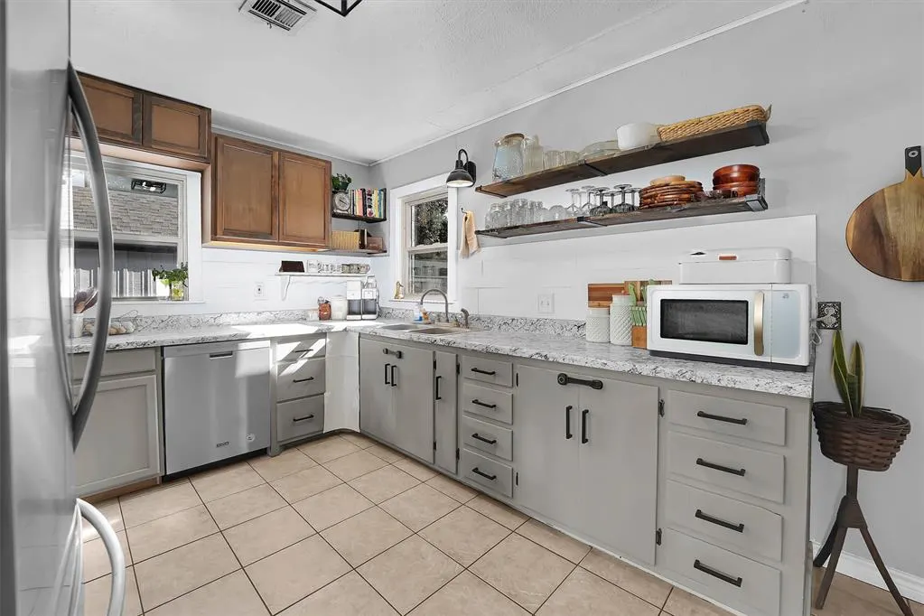 Photo 10 — 401 McArthur Boulevard, Elk City, OK 73644