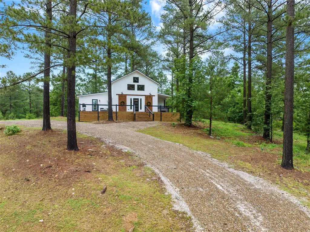 Photo 6 — 1010 W Eagle Mountain Trail, Broken Bow, OK 74728