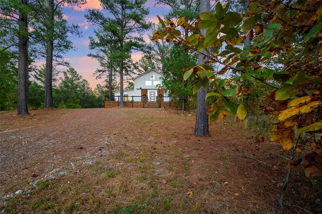 Photo 5 — 1010 W Eagle Mountain Trail, Broken Bow, OK 74728