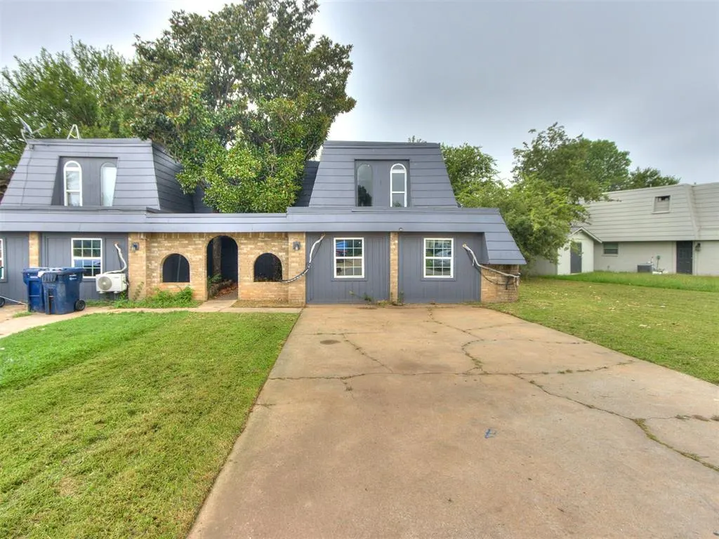 Photo 3 — 6814 Lancer Lane, Oklahoma City, OK 73132