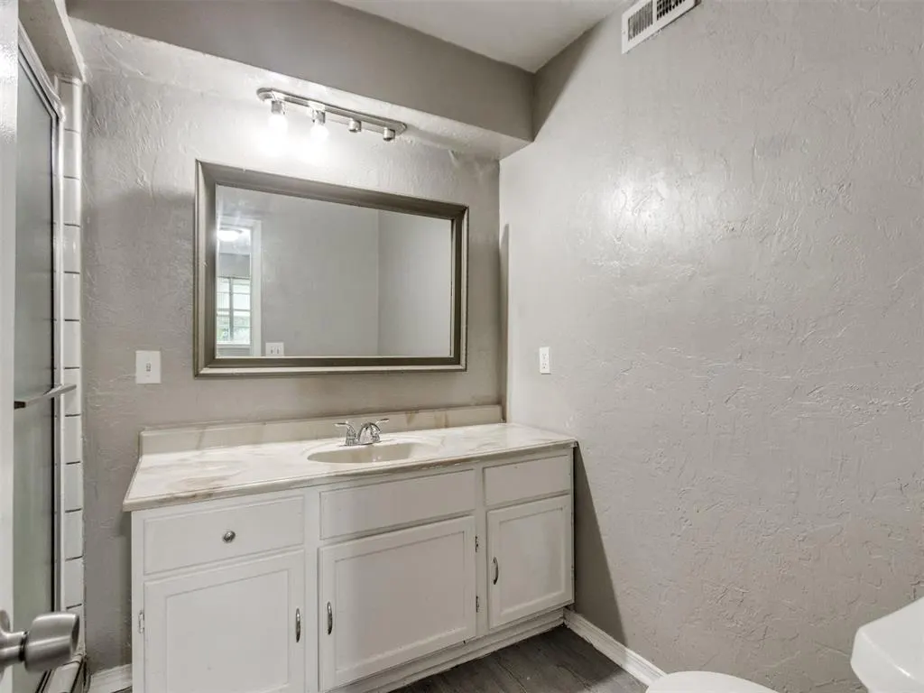 Photo 34 — 6814 Lancer Lane, Oklahoma City, OK 73132