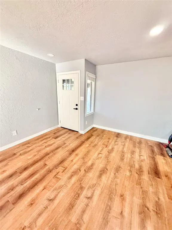 Photo 4 — 1020 E Walnut Street, Altus, OK 73521