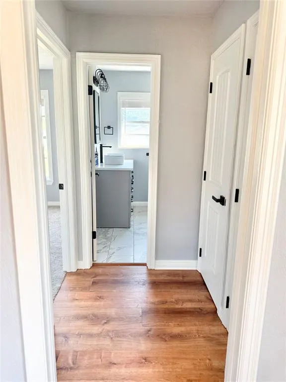 Photo 7 — 1020 E Walnut Street, Altus, OK 73521