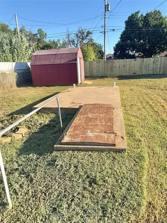 Photo 19 — 1020 E Walnut Street, Altus, OK 73521