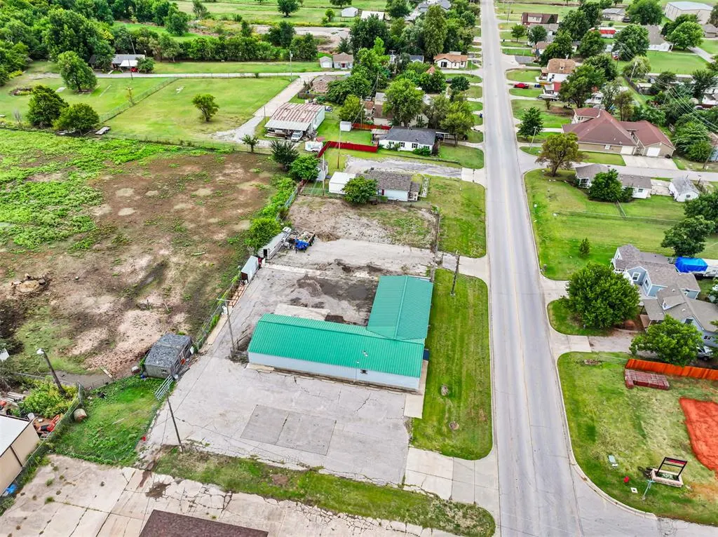 Photo 24 — 1401 S Choctaw Avenue, El Reno, OK 73036