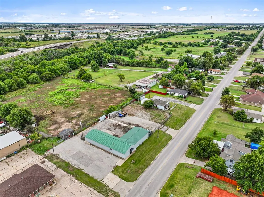 Photo 25 — 1401 S Choctaw Avenue, El Reno, OK 73036
