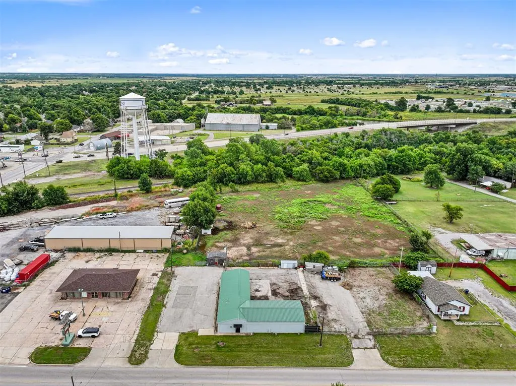 Photo 27 — 1401 S Choctaw Avenue, El Reno, OK 73036